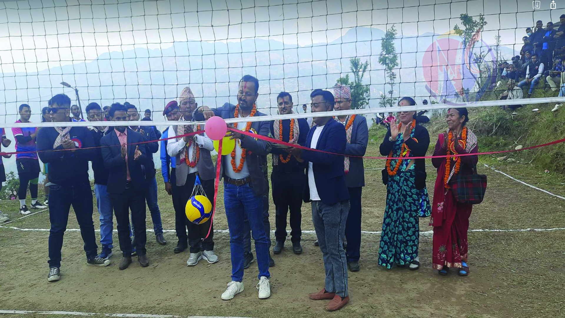 स्याङ्जाकाे रापाकाेटमा वडास्तरिय पुरूष भलिवल प्रतियाेगिता शुरू