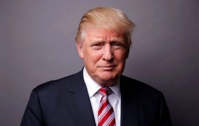 Donald-Trump-Photo-White-House-1024x651
