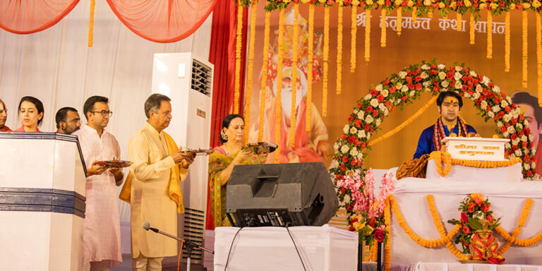 bageshor-baba-3