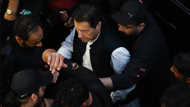 imran-khan-arrestedd t